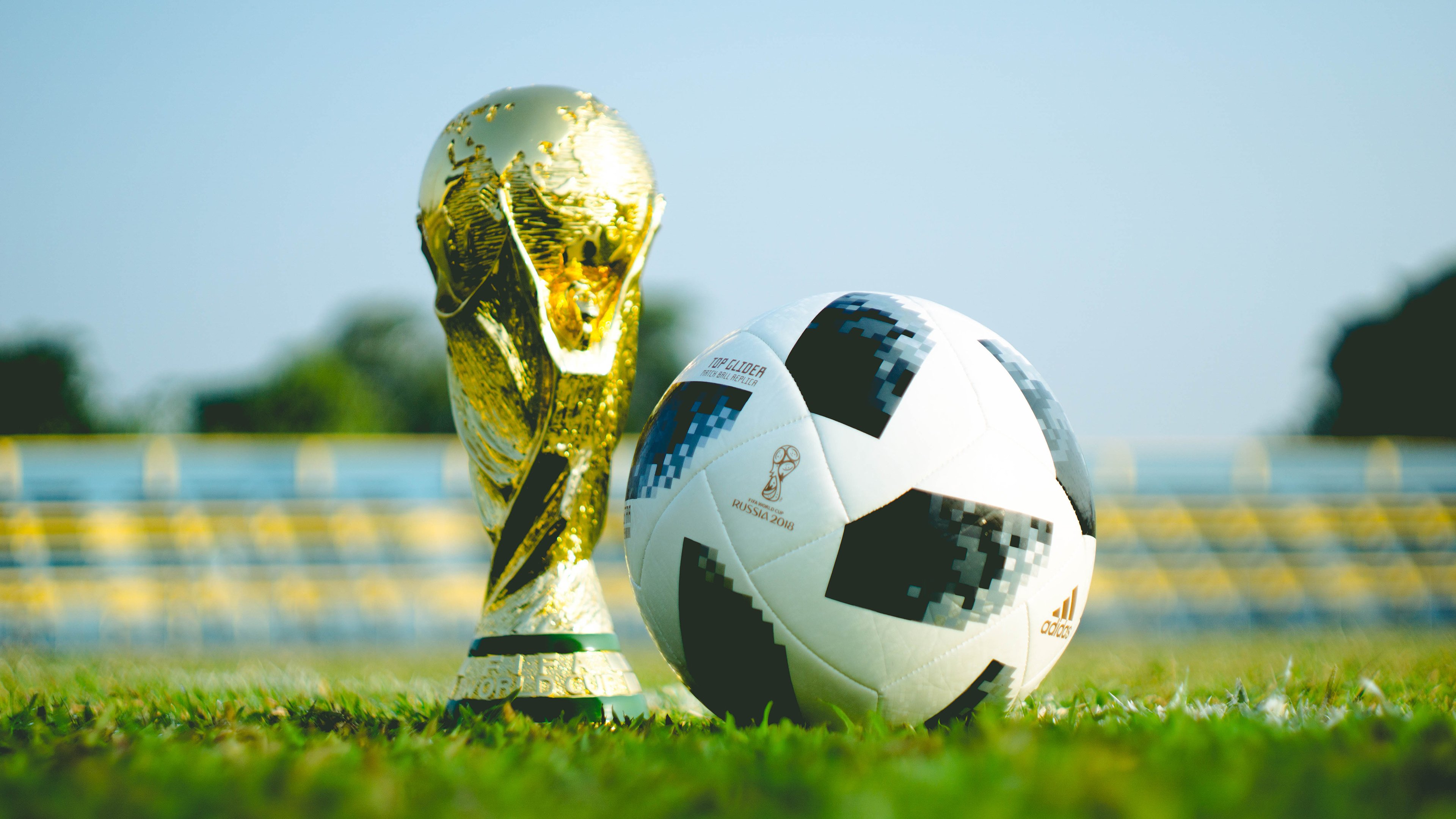 3-1!泰国掀翻荷兰,加维梅开二度导演世界杯史诗冷门